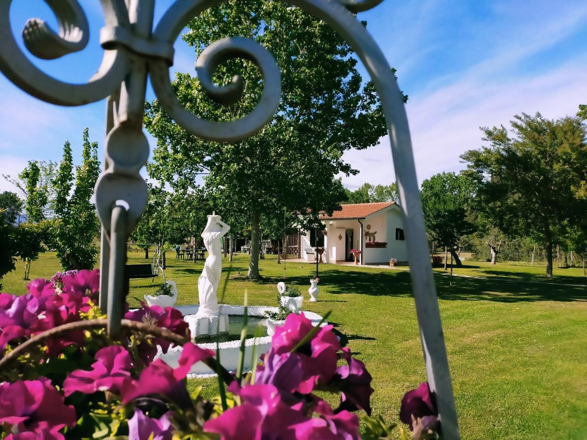 Villa Isabella Marina di Grosseto Buitenkant foto